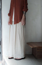 將圖片載入圖庫檢視器 Le'ARICHI linen pleated pants unisex
