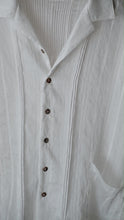 將圖片載入圖庫檢視器 Le'KAYURI embroidery Tencel summer shirt w/pockets unisex II
