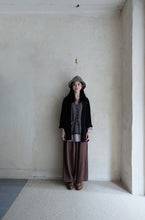 將圖片載入圖庫檢視器 Le&#39;YAGITA patchwork (knit+linen) vest unisex
