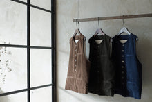 將圖片載入圖庫檢視器 Le&#39;GITEN corduroy vest unisex
