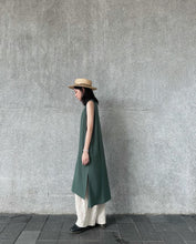 將圖片載入圖庫檢視器 Le&#39;KAITA one piece/long top w/pockets
