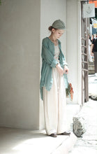 將圖片載入圖庫檢視器 Le'ElZA linen summer shirt w/pockets unisex
