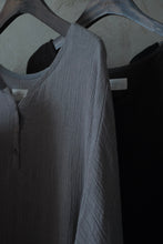 將圖片載入圖庫檢視器 Le&#39;AERUI linen long top
