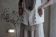 將圖片載入圖庫檢視器 Le&#39;FUKIDA ctn-linen vest unisex
