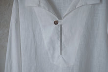 將圖片載入圖庫檢視器 Le&#39;DETA Linen work top w/pockets unisex
