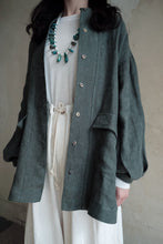 將圖片載入圖庫檢視器 Le&#39;DEKURA linen shirt/jacket unisex
