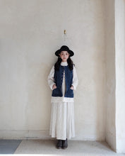 將圖片載入圖庫檢視器 Le&#39;GITEN corduroy vest unisex
