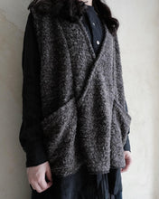 將圖片載入圖庫檢視器 Le&#39;AGARIE knitted vest top unisex
