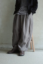 將圖片載入圖庫檢視器 Le&#39;FUKAI linen wide pants unisex
