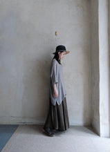 將圖片載入圖庫檢視器 Le&#39;AERUI linen top Unisex
