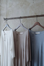 將圖片載入圖庫檢視器 Le&#39;KELISA button basic top unisex
