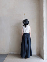 將圖片載入圖庫檢視器 Le&#39;NIEDA wide pants unisex
