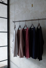 將圖片載入圖庫檢視器 Le'TEIKYO knit top unisex
