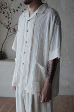 將圖片載入圖庫檢視器 Le&#39;KAYURI embroidery Tencel short-sleeved shirt w/pockets unisex
