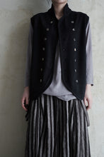 將圖片載入圖庫檢視器 Le'BENIYA double breasted vest unisex

