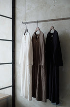將圖片載入圖庫檢視器 Le&#39;BENISH linen dark striped long top w/pockets
