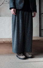 將圖片載入圖庫檢視器 Le'GARIDA trousers unisex
