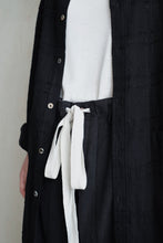 將圖片載入圖庫檢視器 Le'CHISAO plaid shirt/top with pockets unisex
