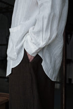 將圖片載入圖庫檢視器 Le'CHISAO plaid shirt/top with pockets unisex
