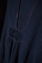 將圖片載入圖庫檢視器 Le'DAIKO red stitched top
