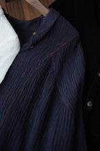 將圖片載入圖庫檢視器 Le'DAIKO red stitched top
