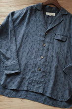 將圖片載入圖庫檢視器 Le'EKIYA pattern linen shirt unisex
