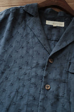 將圖片載入圖庫檢視器 Le'EKIYA pattern linen shirt unisex
