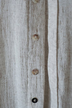 將圖片載入圖庫檢視器 Le&#39;GEMMA linen summer shirt unisex
