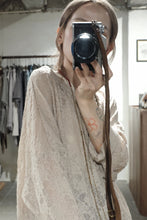 將圖片載入圖庫檢視器 Le'FUAYA eyelet lace top
