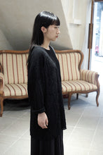 將圖片載入圖庫檢視器 Le'FUAYA eyelet lace top
