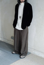將圖片載入圖庫檢視器 Le'HAYATO velvet blazer unisex
