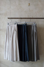 將圖片載入圖庫檢視器 Le&#39;ERIKA embroidered wide pants unisex
