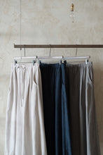 將圖片載入圖庫檢視器 Le&#39;ERIKA embroidered wide pants unisex
