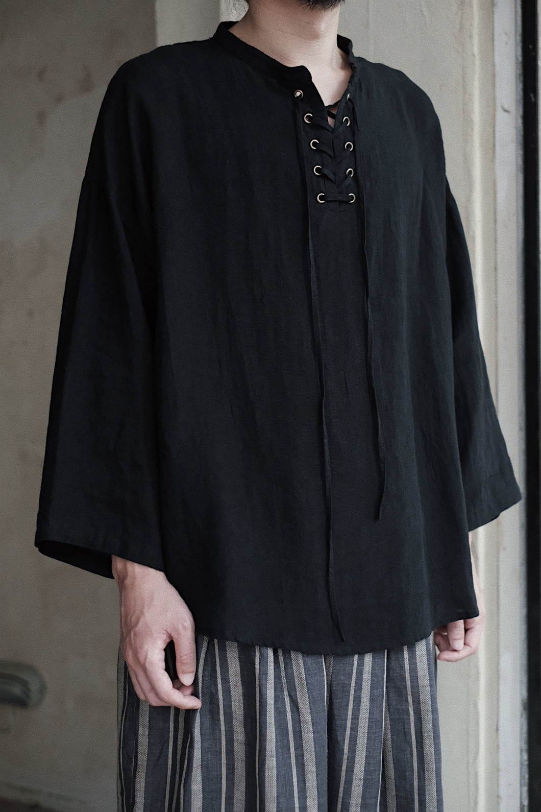 Le'ESAKI pullover top unisex
