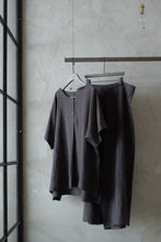 將圖片載入圖庫檢視器 Le&#39;RUKIYA linen top unisex
