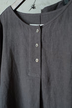將圖片載入圖庫檢視器 Le&#39;RUKIYA linen top unisex
