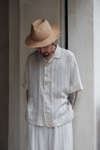 將圖片載入圖庫檢視器 Le&#39;KAYURI embroidery Tencel short-sleeved shirt w/pockets unisex
