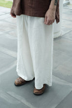 將圖片載入圖庫檢視器 Le&#39;RUKIYA linen wrap pants unisex
