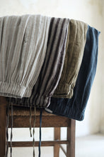 將圖片載入圖庫檢視器 Le'YAKARI linen wide pants unisex
