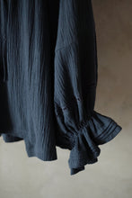 將圖片載入圖庫檢視器 Le&#39;ZUKAI French puff-sleeve top
