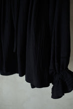 將圖片載入圖庫檢視器 Le&#39;ZUKAI French puff-sleeve top
