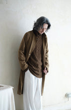 將圖片載入圖庫檢視器 Le'YAGITA corduroy long coat unisex
