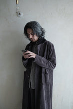 將圖片載入圖庫檢視器 Le'YAGITA corduroy long coat unisex
