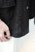 將圖片載入圖庫檢視器 Le'PARUKI Tencel short-sleeved shirt w/pockets unisex

