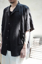 將圖片載入圖庫檢視器 Le'PARUKI Tencel short-sleeved shirt w/pockets unisex
