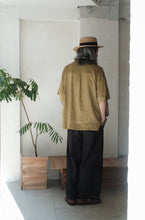 將圖片載入圖庫檢視器 Le'PARUKI Tencel short-sleeved shirt w/pockets unisex
