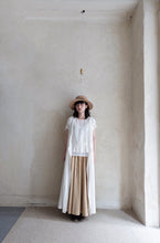 將圖片載入圖庫檢視器 Le&#39;OKADA linen Midiskirt
