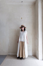 將圖片載入圖庫檢視器 Le&#39;OKADA linen Midiskirt
