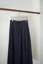 將圖片載入圖庫檢視器 Le'JINTA plaid linen skirt
