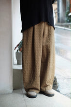 將圖片載入圖庫檢視器 Le'NIKORI embroidered trousers unisex
